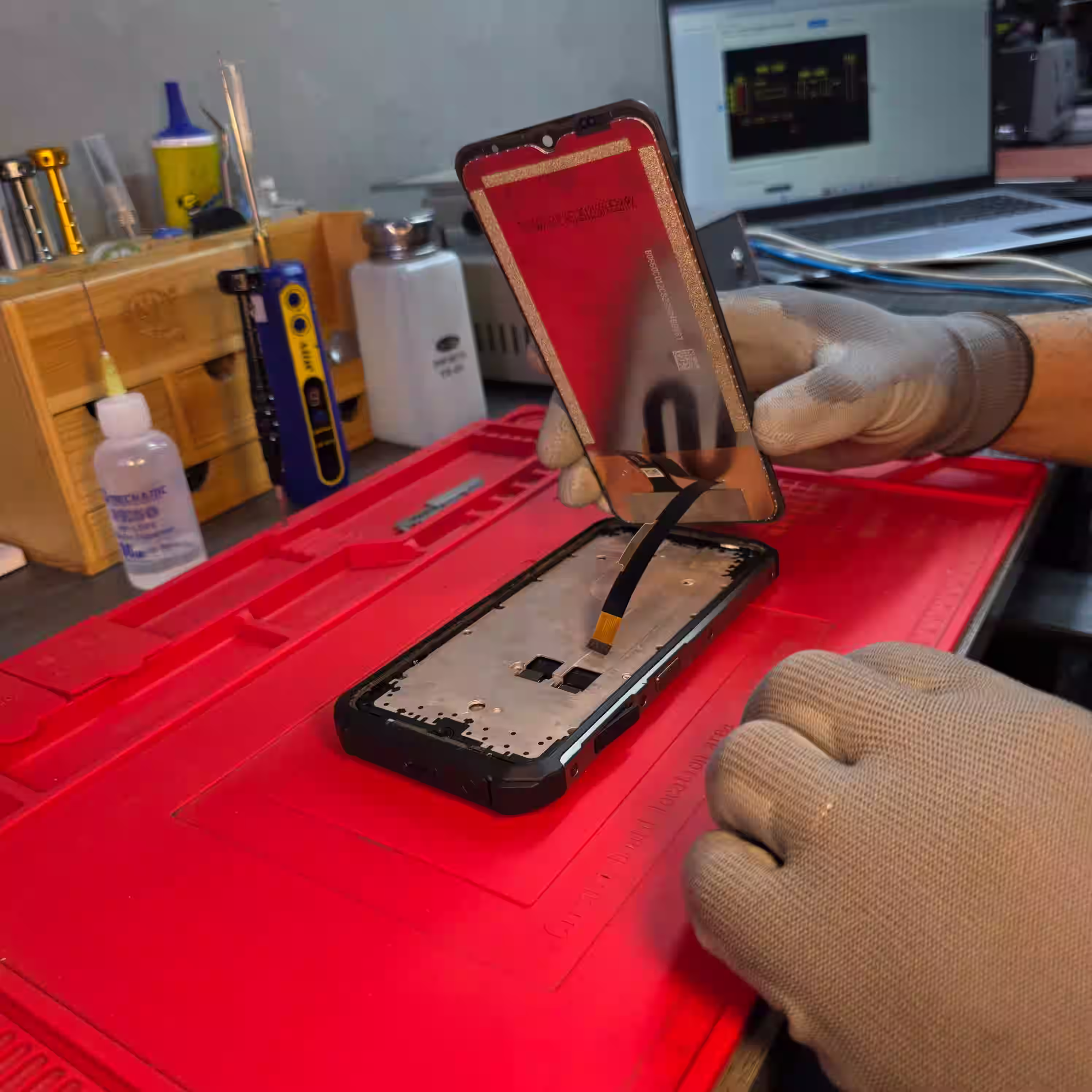 Cambio de pantalla partida en un celular